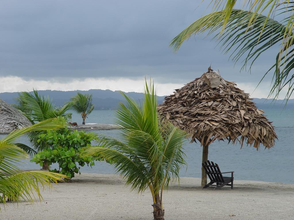 Amatique Bay Hotel Puerto Barrios Exteriör bild
